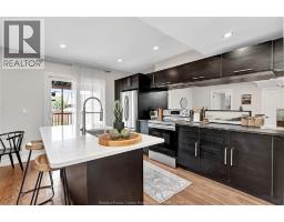 1362 ELSMERE - 12