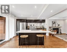 1362 ELSMERE - 13