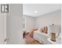 1362 ELSMERE - 23