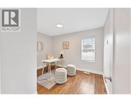 1362 ELSMERE - 24
