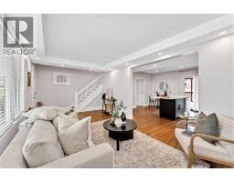 1362 ELSMERE - 9