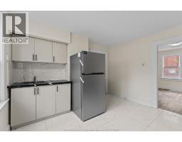 3185 DONNELLY - 22