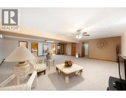 1825 HEBERT STREET - 34