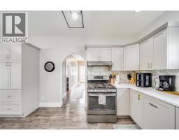 90 VICTORIA AVENUE - 11