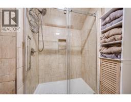 90 VICTORIA AVENUE - 24