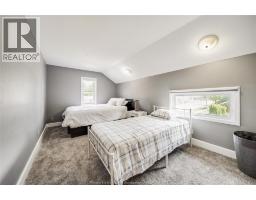 90 VICTORIA AVENUE - 25