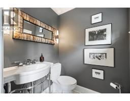 1528 VICTORIA AVENUE - 14