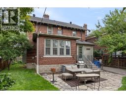 1528 VICTORIA AVENUE - 29