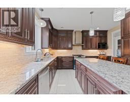 2276 DANDURAND - 11