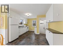 2258 TECUMSEH ROAD West - 10