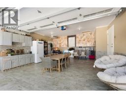 1309 CHAPPELL AVENUE - 39