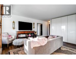 99 ROBSON ROAD UnitNo. 602 - 30