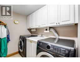 99 ROBSON ROAD UnitNo. 602 - 33