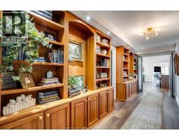 99 ROBSON ROAD UnitNo. 602 - 34