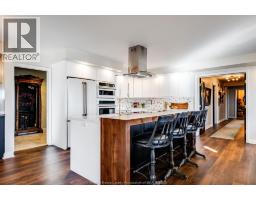 99 ROBSON ROAD UnitNo. 602 - 9