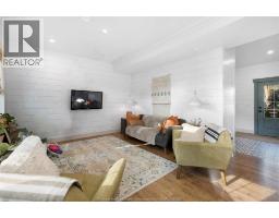 942 ERIE AVENUE - 10