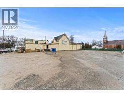 2744 COUNTY RD 42 - 22