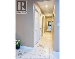 569 SARAH COURT - 11