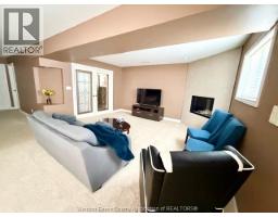 569 SARAH COURT - 23