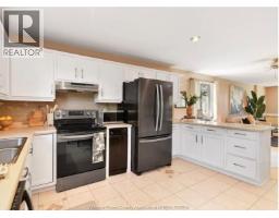 569 SARAH COURT - 8