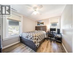 178 FIRST STREET - 32