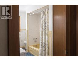 1616 BURWELL COURT - 24