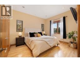 4648 JENKELA COURT - 15