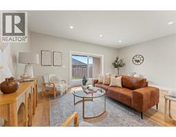 157 BLUE JAY CRESCENT - 13