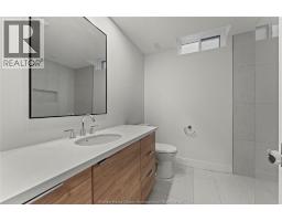157 BLUE JAY CRESCENT - 29
