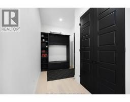 8535 RIVERSIDE DRIVE East - 23