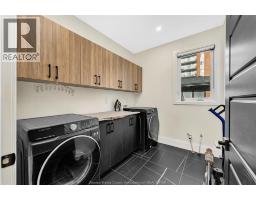 8535 RIVERSIDE DRIVE East - 28