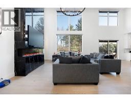 8535 RIVERSIDE DRIVE East - 8