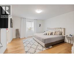 116 PETERS STREET - 13