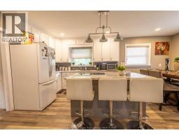 7 GLADSTONE AVENUE - 36