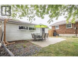 7 GLADSTONE AVENUE - 44