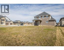 74 DUNDEE DRIVE - 35