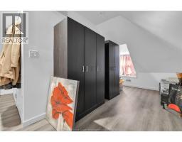 539 CAMPBELL AVENUE - 17