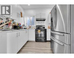 539 CAMPBELL AVENUE - 21