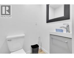 539 CAMPBELL AVENUE - 31