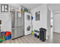 539 CAMPBELL AVENUE - 7