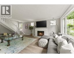 285 BELLEPERCHE PLACE - 1