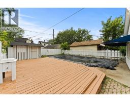 285 BELLEPERCHE PLACE - 34