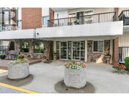 8591 Riverside Dr. E. UnitNo. 802 - 19