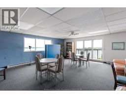 8591 Riverside Dr. E. UnitNo. 802 - 28