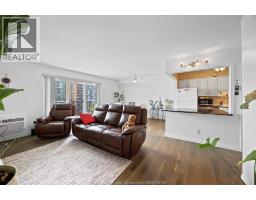 8591 Riverside Dr. E. UnitNo. 802 - 9