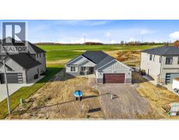 4438 BELMONT - 24