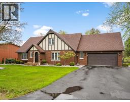 106 KAEL CRESCENT - 2