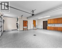 106 KAEL CRESCENT - 39