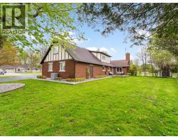 106 KAEL CRESCENT - 4