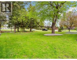 106 KAEL CRESCENT - 41